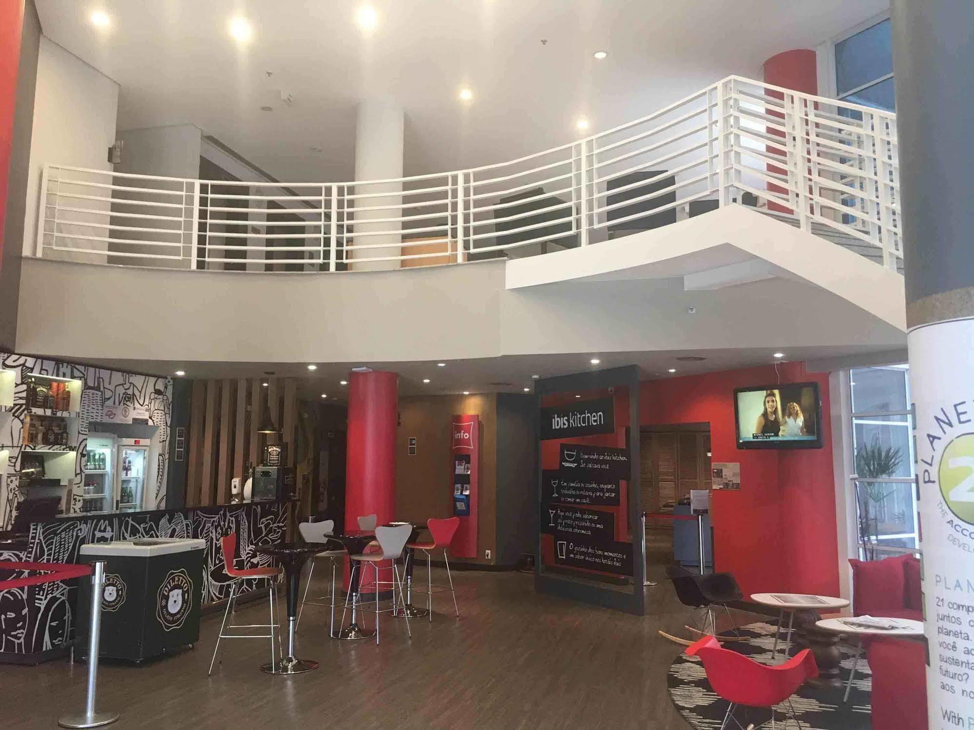 Ibis 3*